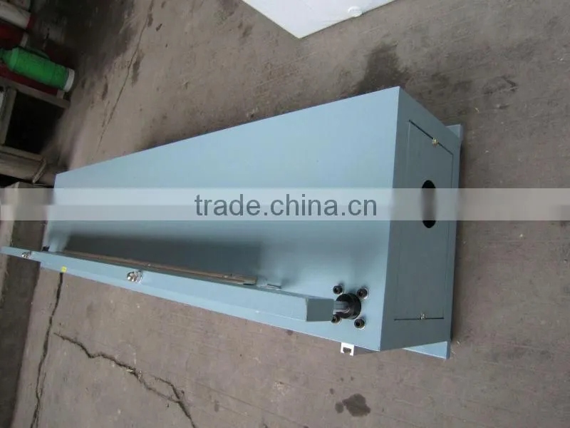 Pneumatic foot pedal impulse heat sealing machine