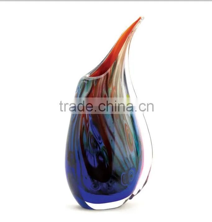 Elegance Popular Customized Embossed Transparent Glass Vase