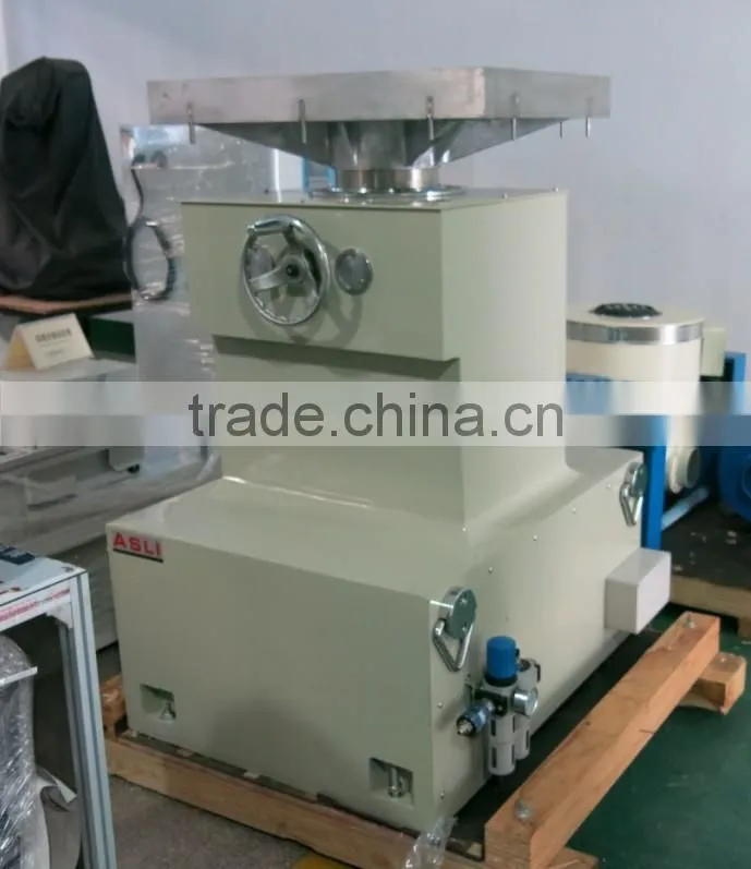 universal material charpy pendulum impact tester