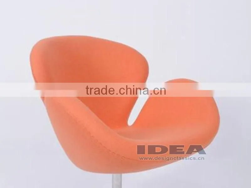 Replica Arne Jocabsen Swan Chair - Orange Fabric