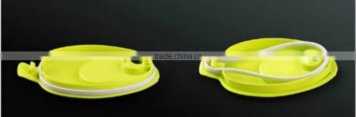 Fashionable plastic water jug with 4 cups