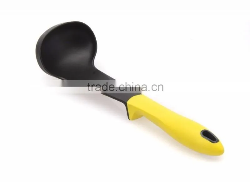 Food Grade 7 Piece Nylon Kitchen Utensil Set With Rotating Organizing Carousel soft handle