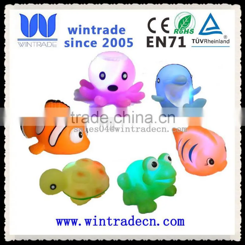 factory supply floating bath rubber flashing baby toy animal