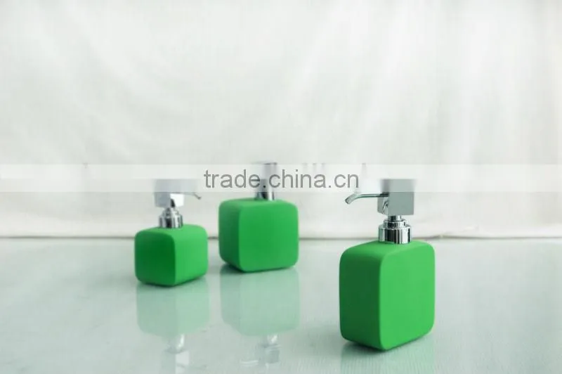 colorful bathroom accessory set