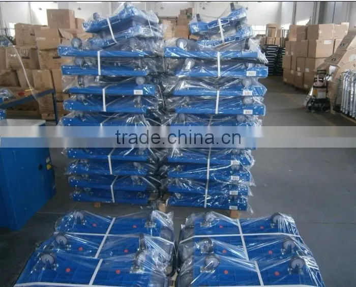 Foldable handtruck