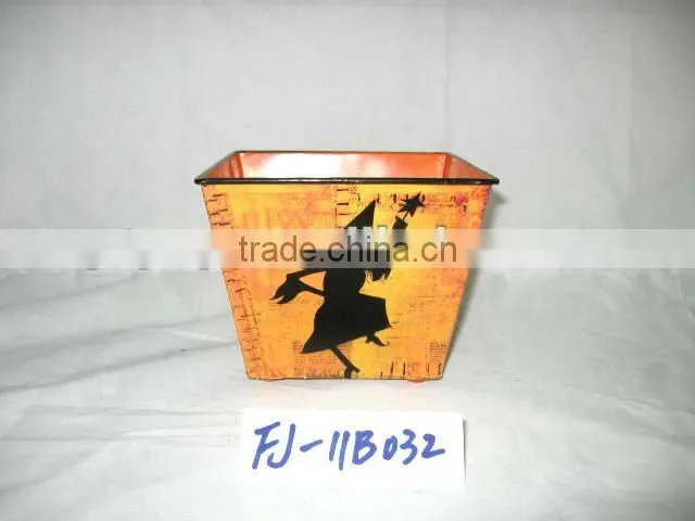 Halloween round handle Tin pot
