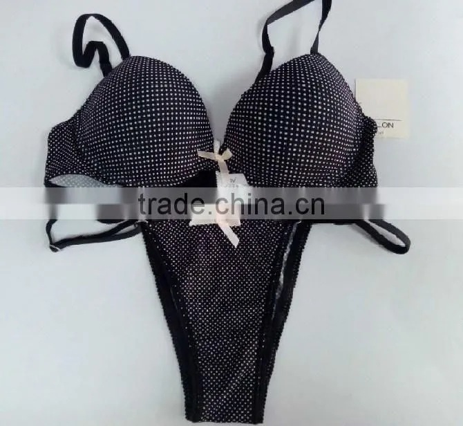 sexy lingerie with dot pattern Full Cup Bra Gather Big Size D Cup Underwear