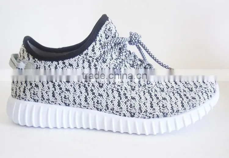 Good selling black and white color basketball shoes men with EVA outsole