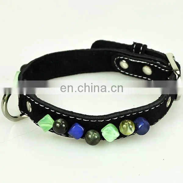 USA pearl dog collar