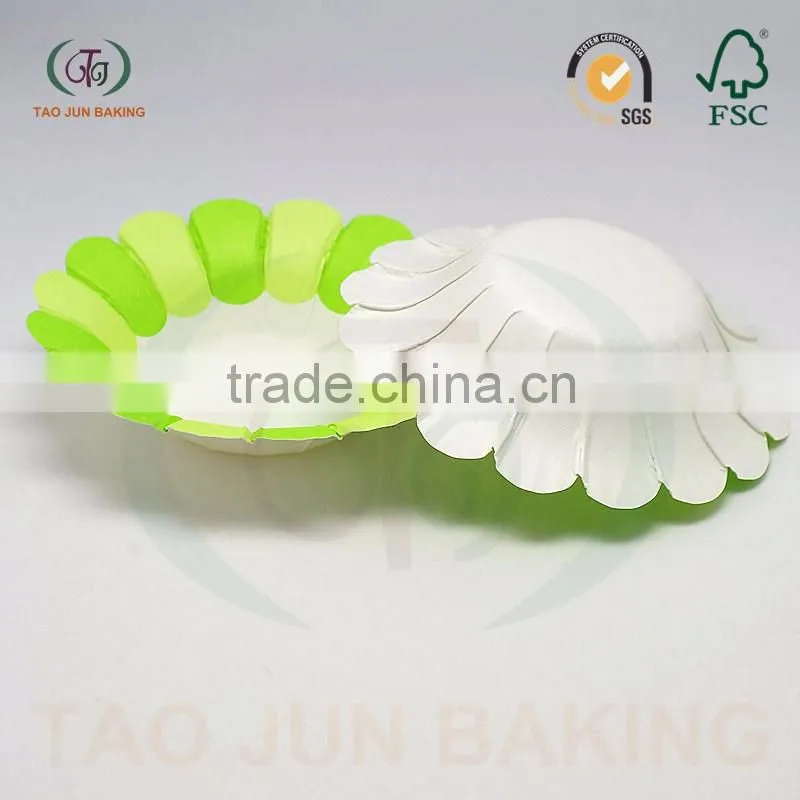 Petal Design Paper Cake Wrapper Tool/ Cupcake& Candy Container/ Food Decoration