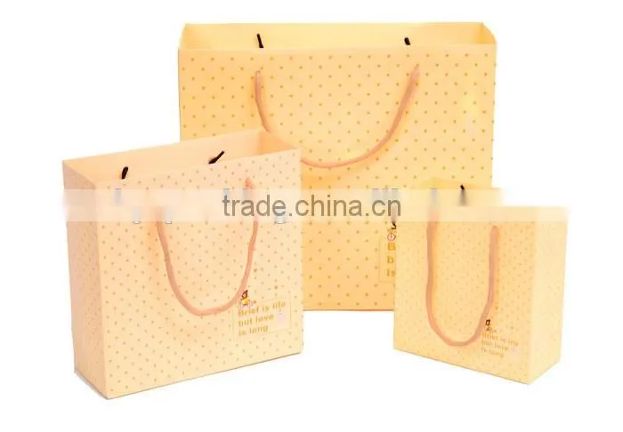 Fancy folded die cut handle offset printing kraft paper bag