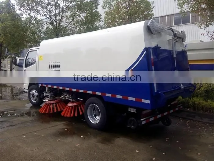 GOOD PRICE small Urban road sweeper truck for sale