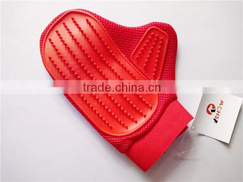 Magic Coat Red Pet Love Glove
