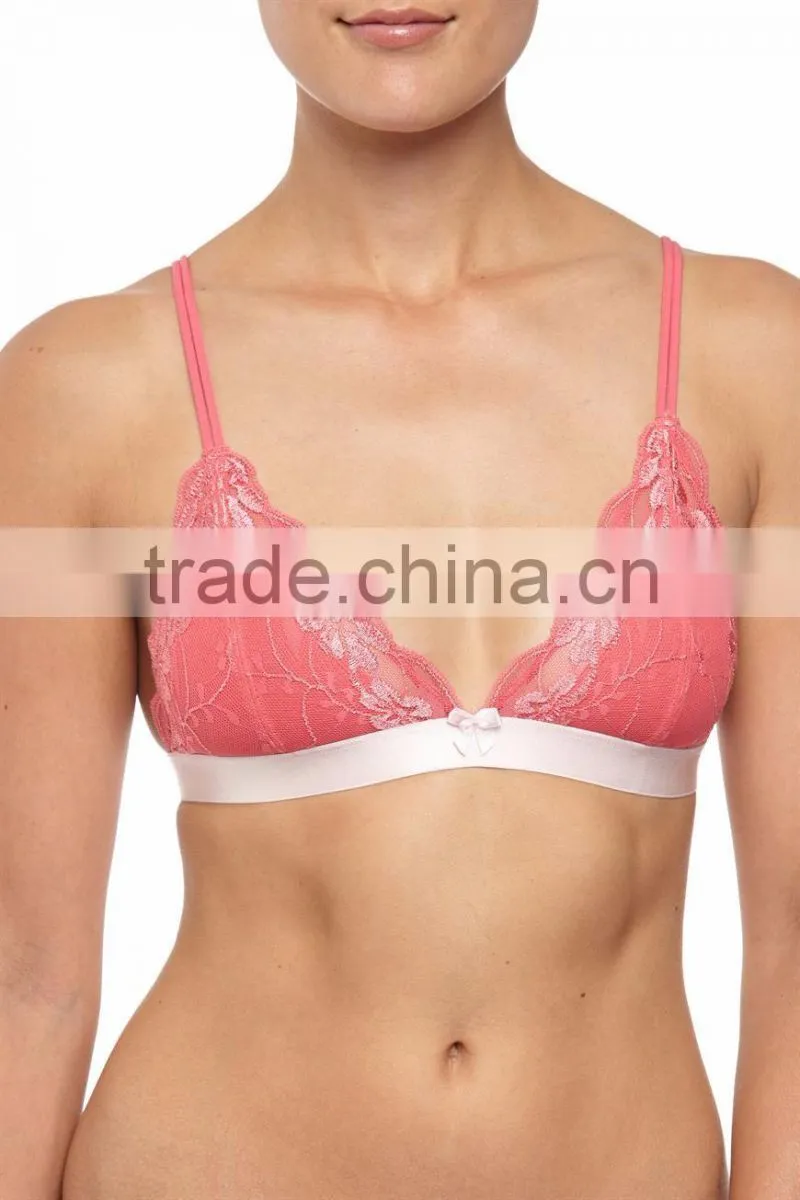 Hot Sale Sexy Transparent See-through Wirefree Lace Triangle Bra with Thin Wings