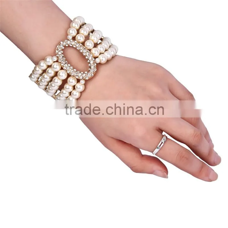 2016 fashion beautiful gift shiny cleary crystal ladies cheap pearl bracelet