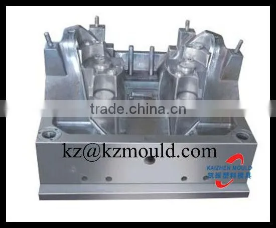 Supply plastic injection auto headlamps mould