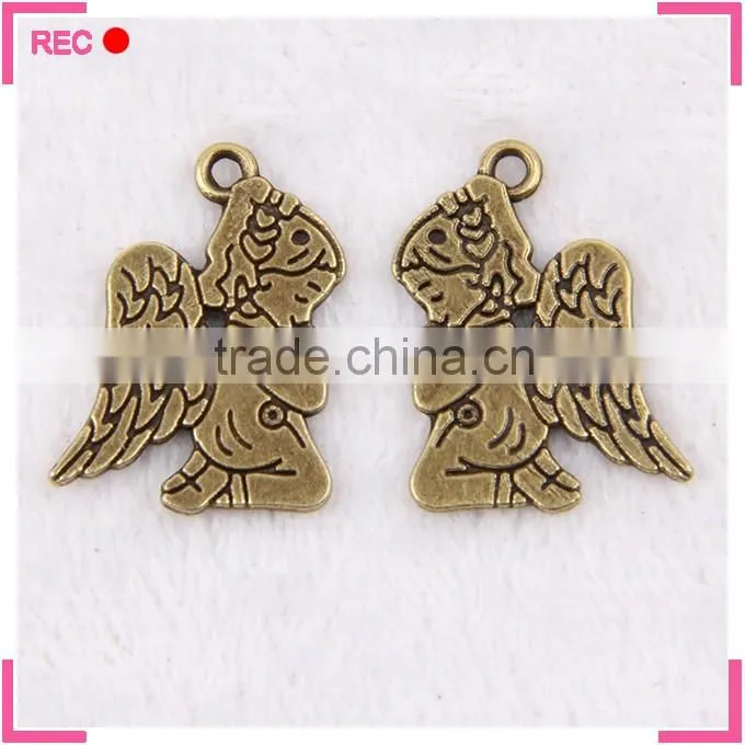 Starfish shaped small pendant design, brass star pendant for girls