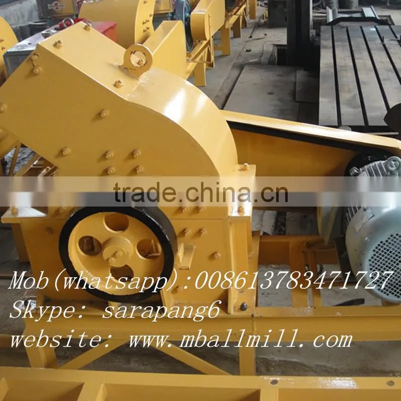 Industrial hammer crusher for construction waste crushing
