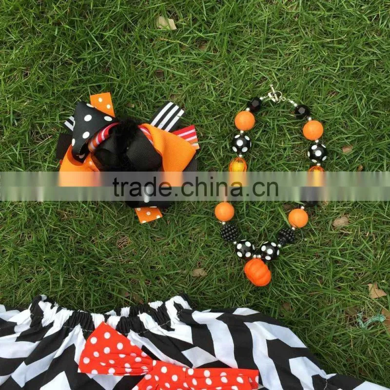 2015 new arrival girl pumpkin dress kids boutique dress halloween dress chervon dress with necklace and bow