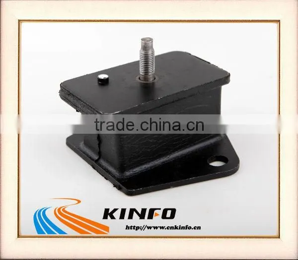 Engine mount for Pajero