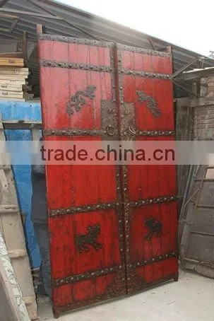 Chinese antique furnitre-red door