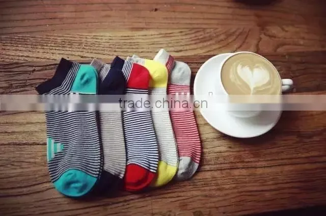 Computerized boat sock knitting machine
