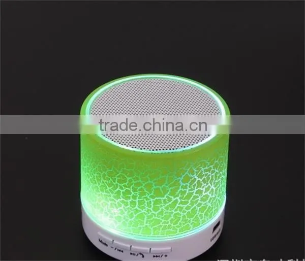 2016 Factory Price High Quality Portable Mobile Bluetooth Wireless Mini Speaker With Led Flashing Light For Phones and Computers