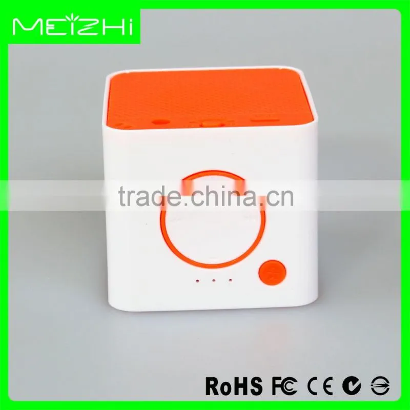 Hottest promotional Rubik's Cube bluetooth speaker with AUX