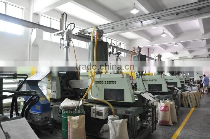 Sprue Picker Robotic Arm For Automatic Plastic Machine