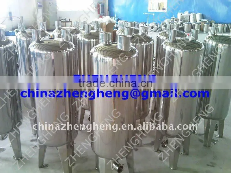 Stainless steel vacuum tank