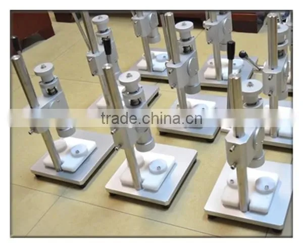 Manual perfume capping machine