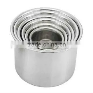 Stainless steel food storage bowl set with covers