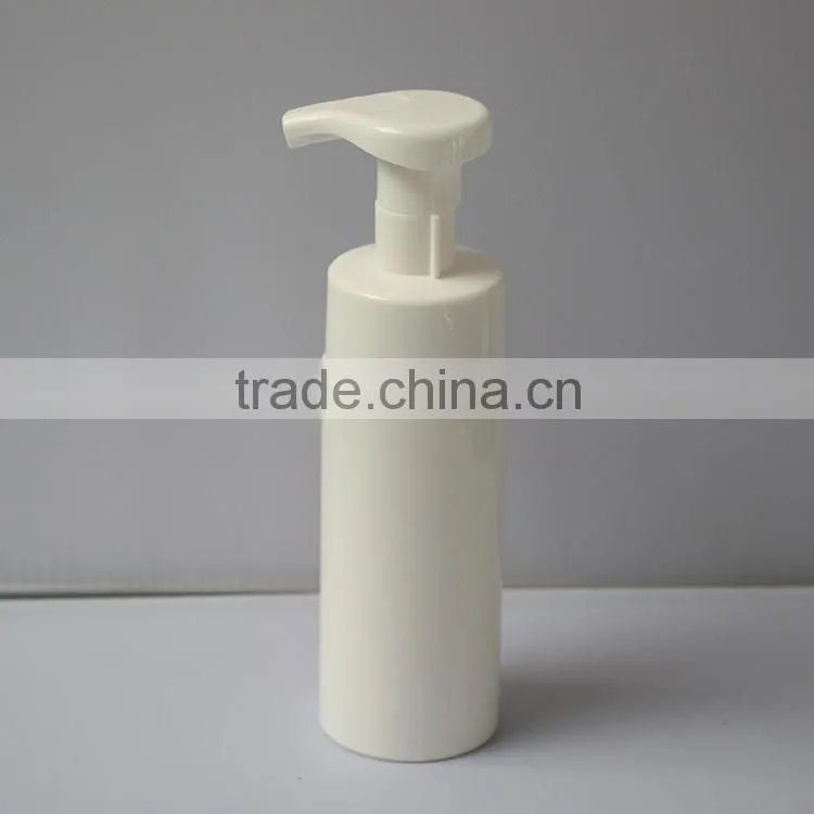 Guangzhou plastic cosmetic foam pump bottle