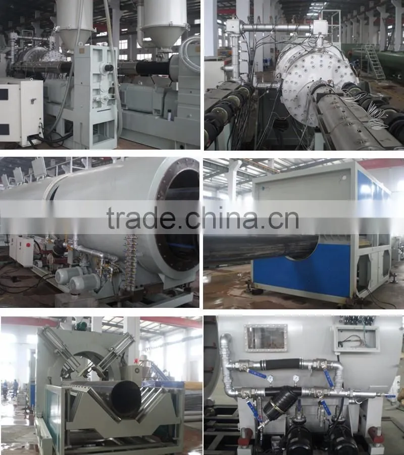 Plastic tube extruder