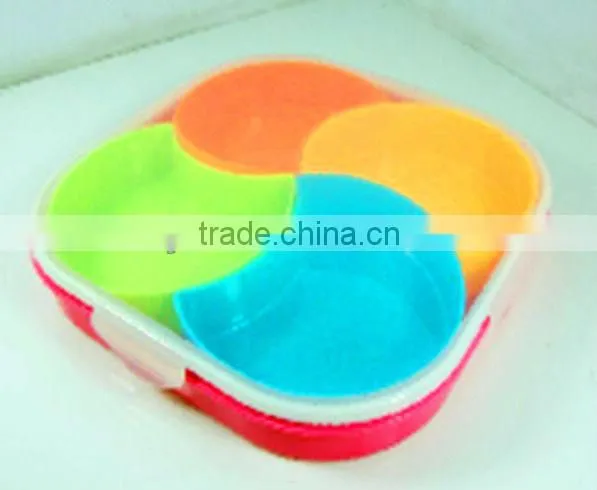 Square divided plastic candy jar with new design for promotion