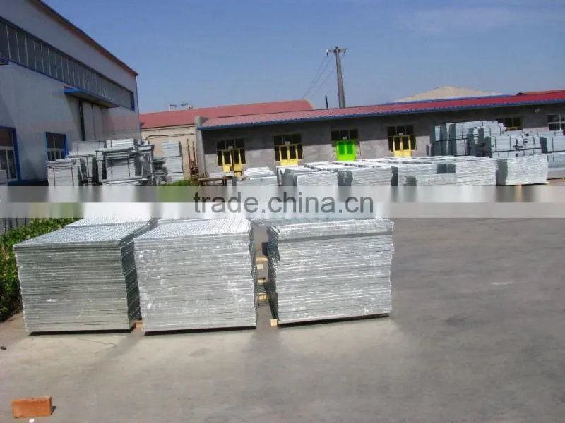 Hot dip Galvanized Stair treads