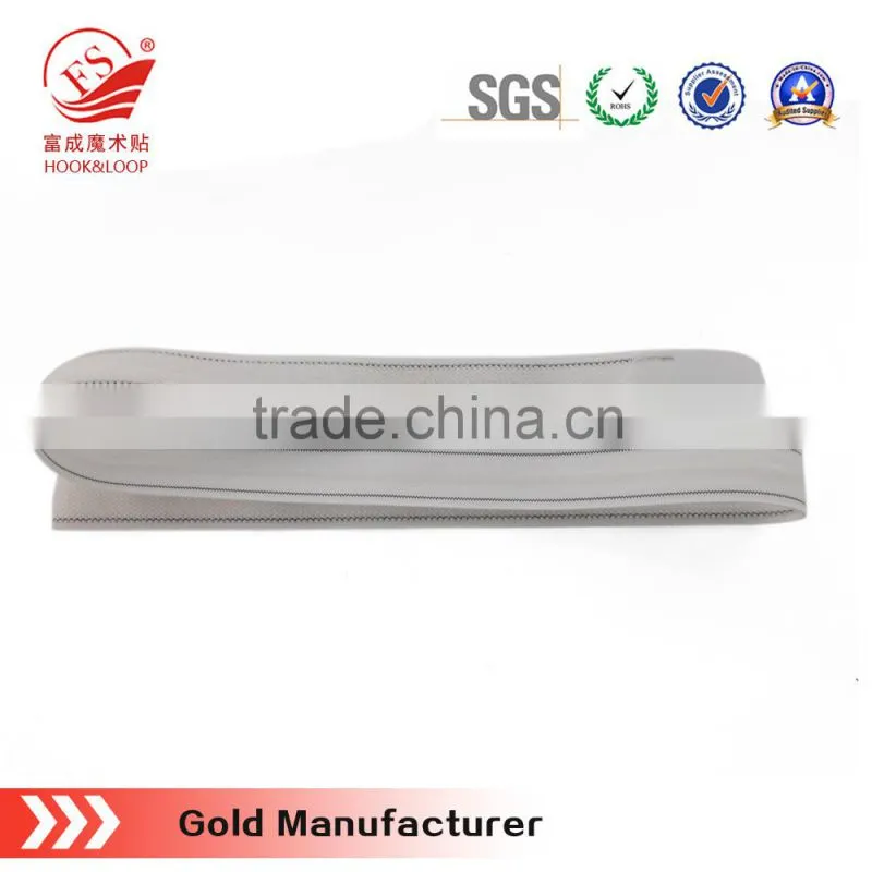 Skidproof Elastic medical care hook and loop bandage in Latvia with SGS