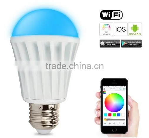 Econova Smart WiFi led light bulb speaker on the go
