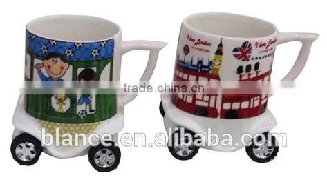 2015 creative car shape mug has wheel