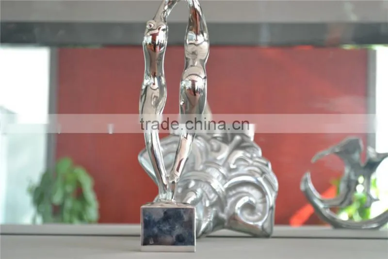 Customized metal crafts
