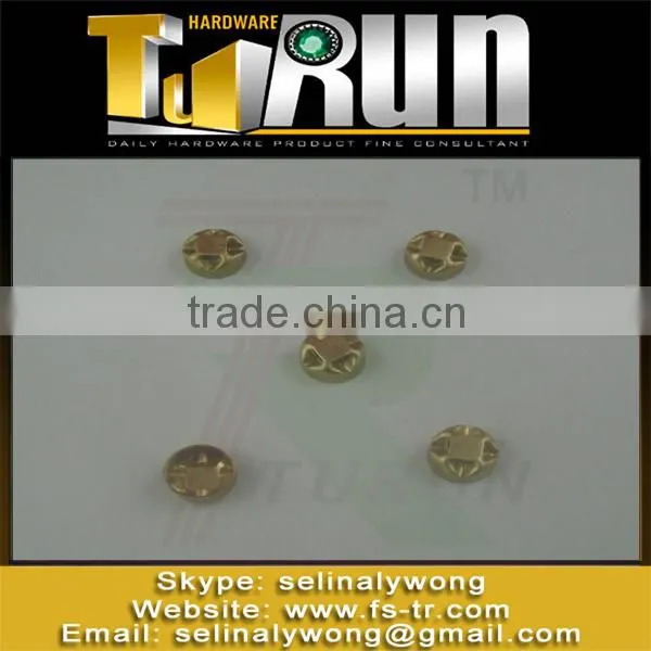 High precision good quality fashion brass button