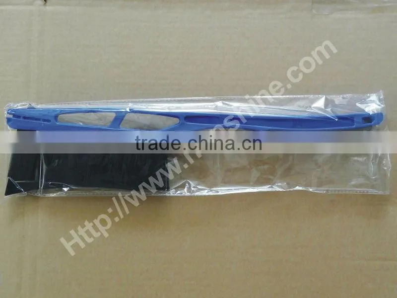 portable small brush ice scraper
