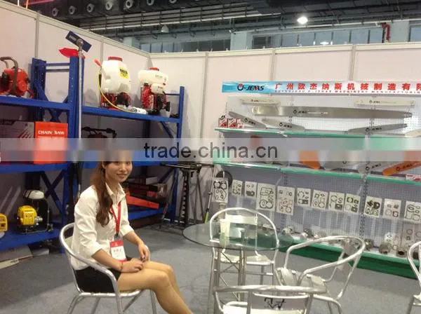 Gasoline engine mini lawn mower