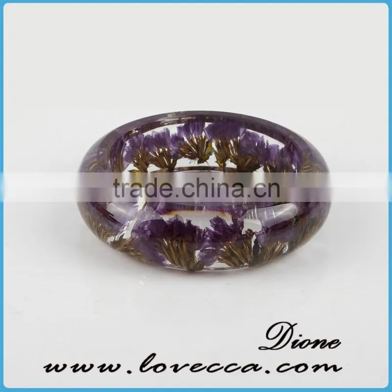 Transparent Clear Resin Bangle , Pressed Dried Flowers Clear Resin Bracelet for women