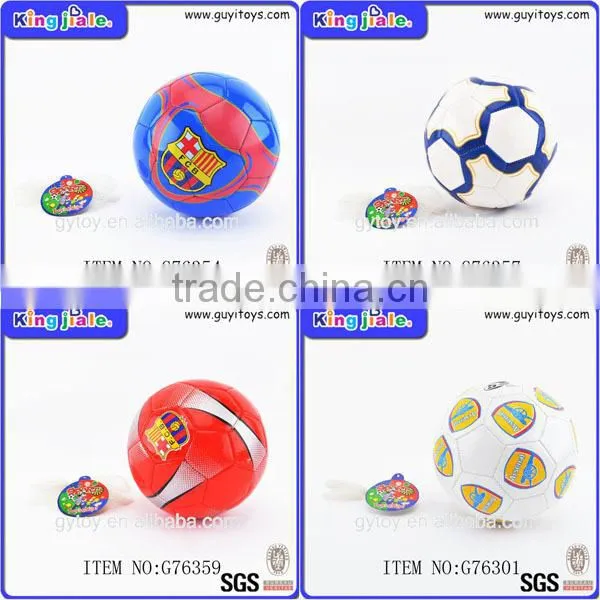 Top quality useful oem funny popular soccer ball toy
