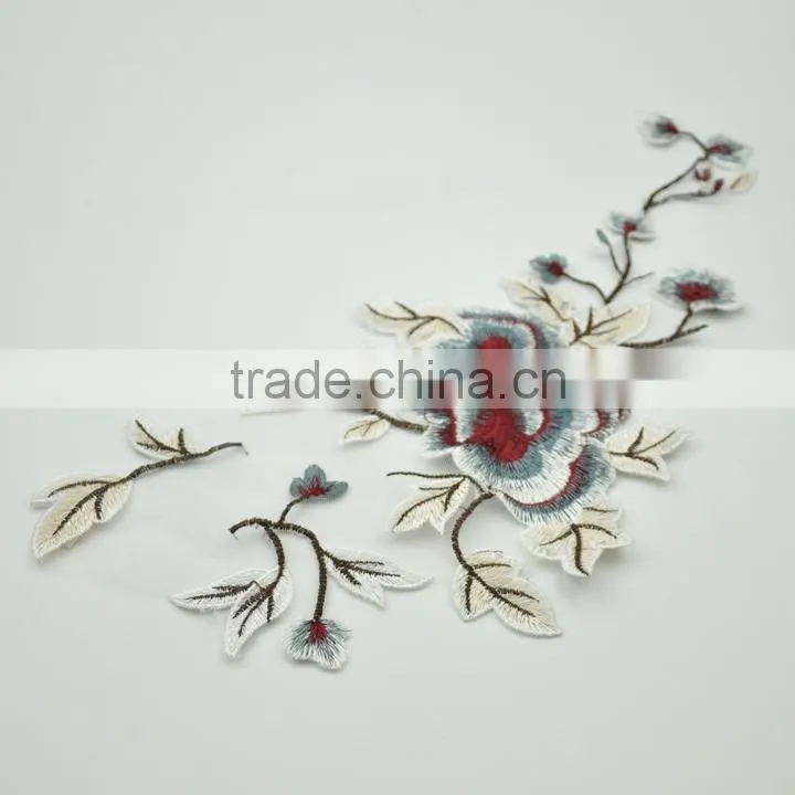 2017 new arrival beautiful embroidery flower patch design from keering WEF-769