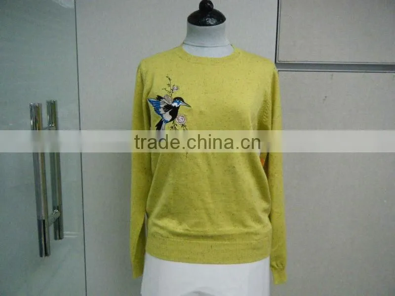 high fashion embroidery women's round neck fabric pullover sweater