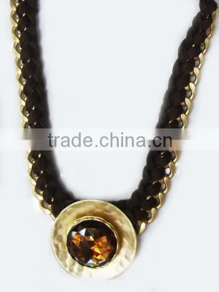 New Arriving Style Casting and Cotton thread Fashion Jewelry Necklace