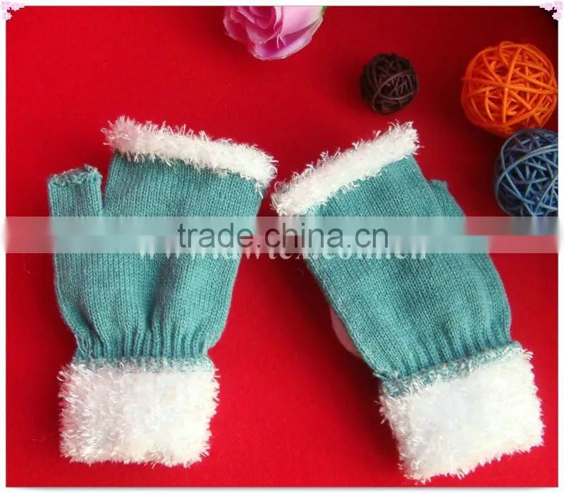 Knitted cute animal mittens gloves