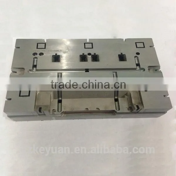 Electronic parts injection plastic mould